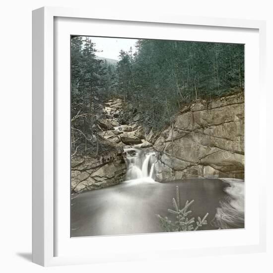 New Hampshire (United States), White Mountains, the Pond-Leon, Levy et Fils-Framed Photographic Print