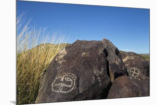 New Mexico, Three Rivers Petroglyph Site. Petroglyph on Rocks-Don Paulson-Mounted Premium Photographic Print