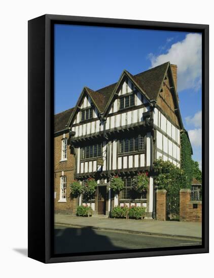 New Place, Stratford-Upon-Avon, Warwickshire, England, UK, Europe-Michael Short-Framed Stretched Canvas