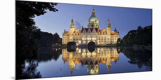 New Town Hall, Maschteich, Machpark, Hanover, Lower Saxony, Germany-Rainer Mirau-Mounted Photographic Print