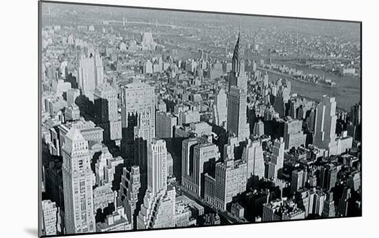 New York City In Winter III-British Pathe-Mounted Giclee Print