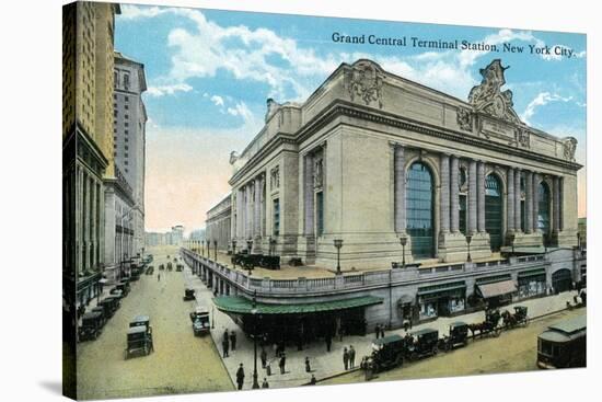 New York City, New York - Exterior View of Grand Central-Lantern Press-Stretched Canvas