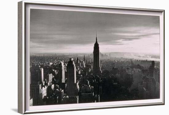 New York City, Untitled 9, c.1953-64-Nat Herz-Framed Photographic Print