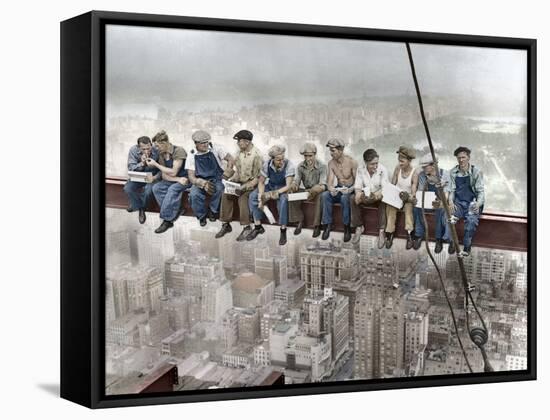 New York Construction Workers Lunching on a Crossbeam-null-Framed Stretched Canvas