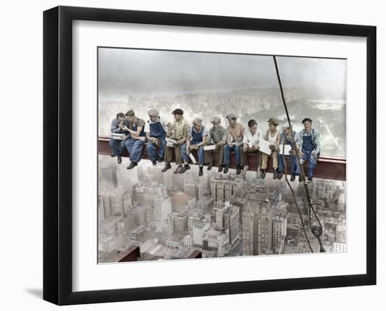 New York Construction Workers Lunching on a Crossbeam-null-Framed Premium Photographic Print