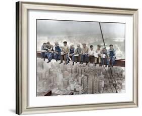 New York Construction Workers Lunching on a Crossbeam-null-Framed Photographic Print