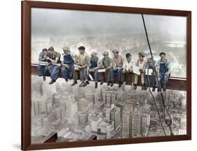 New York Construction Workers Lunching on a Crossbeam-null-Framed Photographic Print