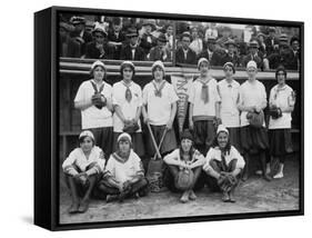 New York Female Giants, Baseball Photo No.2 - New York, NY-Lantern Press-Framed Stretched Canvas