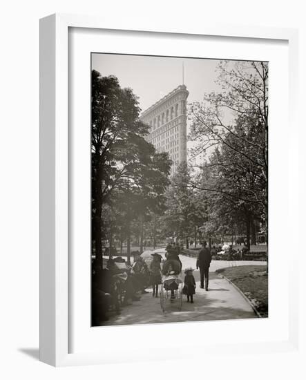 New York, N.Y., Flatiron Bldg. from Madison Square Park-null-Framed Photo