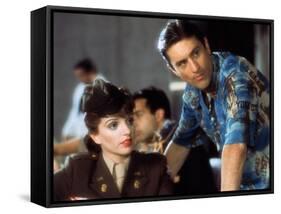 NEW-YORK NEW-YORK, 1980 directed by MARTIN SCORSESE Liza Minnelli and Robert by Niro (photo)-null-Framed Stretched Canvas