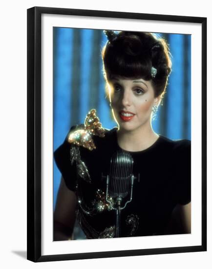 NEW-YORK NEW-YORK, 1980 directed by MARTIN SCORSESE Liza Minnelli (photo)-null-Framed Photo