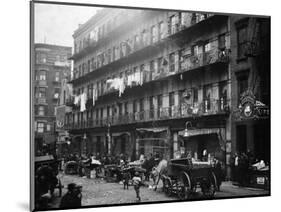 New York: Tenements, 1912-Lewis Wickes Hine-Mounted Photographic Print