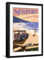 Newport, Oregon - Woody on Beach-Lantern Press-Framed Art Print