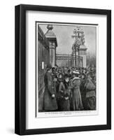 News of Victoria's Death-HM Paget-Framed Art Print