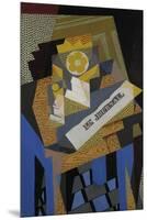 Newspaper and Fruit Dish-Juan Gris-Mounted Giclee Print