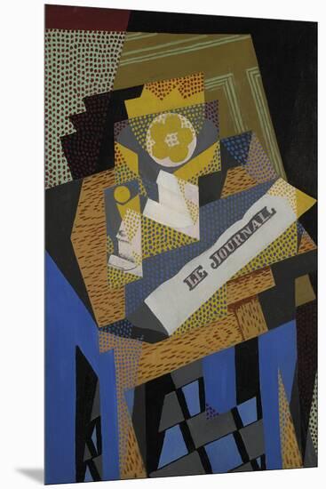 Newspaper and Fruit Dish-Juan Gris-Mounted Giclee Print