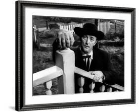 Night of the Hunter, Robert Mitchum, 1955-null-Framed Photo