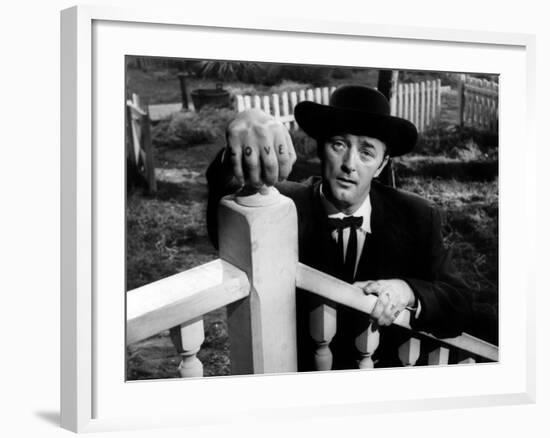 Night of the Hunter, Robert Mitchum, 1955-null-Framed Photo