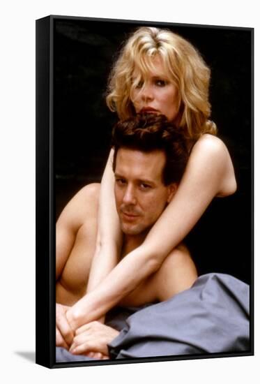 NINE 1/2 WEEKS, 1986 directed by ADRIAN LYNE Kim Basinger and Mickey Rourke (photo)-null-Framed Stretched Canvas