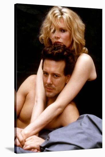 NINE 1/2 WEEKS, 1986 directed by ADRIAN LYNE Kim Basinger and Mickey Rourke (photo)-null-Stretched Canvas