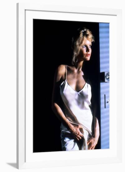 NINE 1/2 WEEKS, 1986 directed by ADRIAN LYNE Kim Basinger (photo)-null-Framed Photo