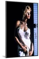 NINE 1/2 WEEKS, 1986 directed by ADRIAN LYNE Kim Basinger (photo)-null-Mounted Photo