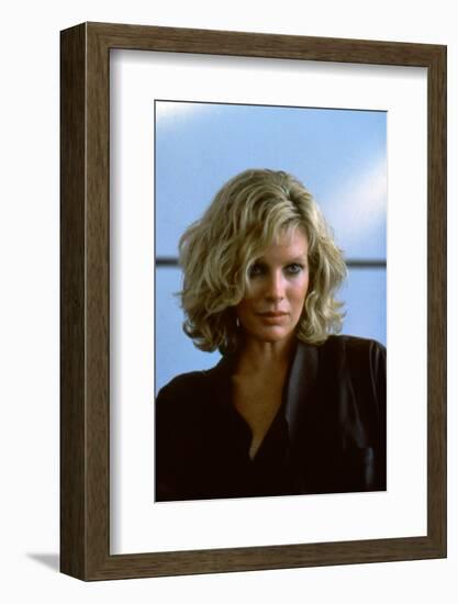 NINE 1/2 WEEKS, 1986 directed by ADRIAN LYNE Kim Basinger (photo)-null-Framed Photo