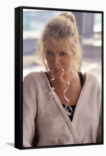 NINE 1/2 WEEKS, 1986 directed by ADRIAN LYNE Kim Basinger (photo)-null-Framed Stretched Canvas