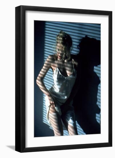 Nine 1/2 Weeks, Kim Basinger, Directed by Adrian Lyne, 1986-null-Framed Photo