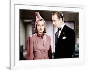 NINOTCHKA, from left: Greta Garbo, Melvyn Douglas, 1939-null-Framed Photo