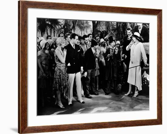 Noix by coco (The COCOANUTS) by Robert Florey and Joseph Santley with The Marx Brothers, 1929 (b/w -null-Framed Photo