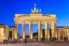 Brandenburg Gate-noppasin wongchum-Framed Photographic Print