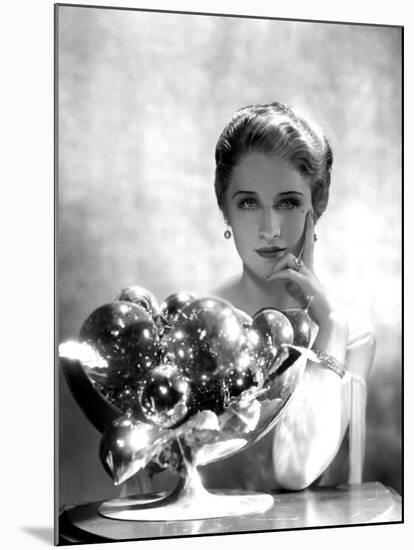 Norma Shearer-null-Mounted Photo