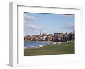 North Berwick, Lothian, Scotland, United Kingdom-Nelly Boyd-Framed Photographic Print