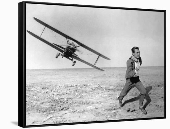 NORTH BY NORTHWEST, 1959 directed by ALFRED HITCHCOCK Cary Grant (b/w photo)-null-Framed Stretched Canvas