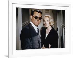 NORTH BY NORTHWEST, 1959 directed by ALFRED HITCHCOCK Cary Grant / Eva Marie Saint (photo)-null-Framed Photo