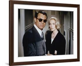 NORTH BY NORTHWEST, 1959 directed by ALFRED HITCHCOCK Cary Grant / Eva Marie Saint (photo)-null-Framed Photo