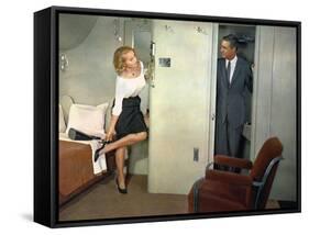 NORTH BY NORTHWEST, 1959 directed by ALFRED HITCHCOCK Eva Marie Saint / Cary Grant (photo)-null-Framed Stretched Canvas