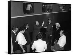 NORTH BY NORTHWEST, 1959 directed by ALFRED HITCHCOCK On the set,Alfred Hitchcock directs Cary Gran-null-Framed Stretched Canvas