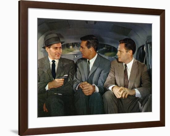 NORTH BY NORTHWEST, 1959 directed by ALFRED HITCHCOCK Robert Ellenstein /Cary Grant and Adam Willia-null-Framed Photo