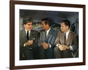 NORTH BY NORTHWEST, 1959 directed by ALFRED HITCHCOCK Robert Ellenstein /Cary Grant and Adam Willia-null-Framed Photo