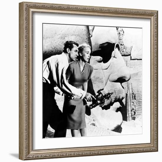 North by Northwest, Cary Grant, Eva Marie Saint, 1959-null-Framed Photo