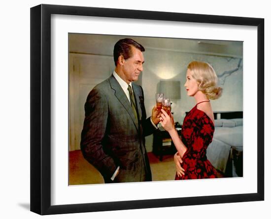 North By Northwest, Cary Grant, Eva Marie Saint, 1959-null-Framed Photo