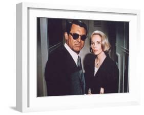 North by Northwest, Cary Grant, Eva Marie Saint, 1959-null-Framed Photo