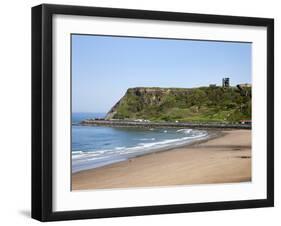 North Sands and Castle Hill, Scarborough, North Yorkshire, Yorkshire, England, UK, Europe-Mark Sunderland-Framed Photographic Print