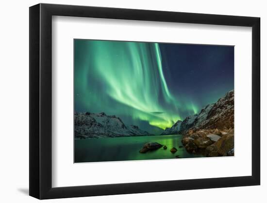 Northern Lights above Waters Edge-Jamen Percy-Framed Photographic Print