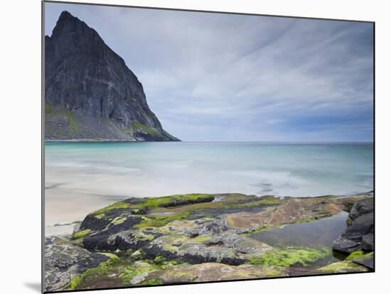 Norway, Nordland, Lofoten, Moskenesoya, Kvalvika, Beach-Rainer Mirau-Mounted Photographic Print