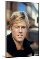 Nos plus Belles Annees THE WAY WE WERE by Sydney Pollack with Robert Redford, 1973 (photo)-null-Mounted Photo