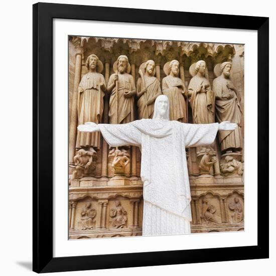 Notre Dame-Tosh-Framed Art Print