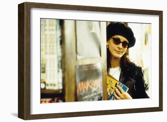 Notting Hill, Julie Roberts, 1999-null-Framed Photo